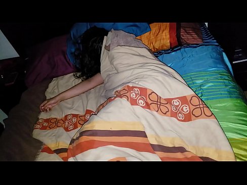 ❤️ Stiefzoon die zijn jonge stiefmoeder berispt terwijl ze slaapt. ❌ Porn video at porn nl.taxiporec.top